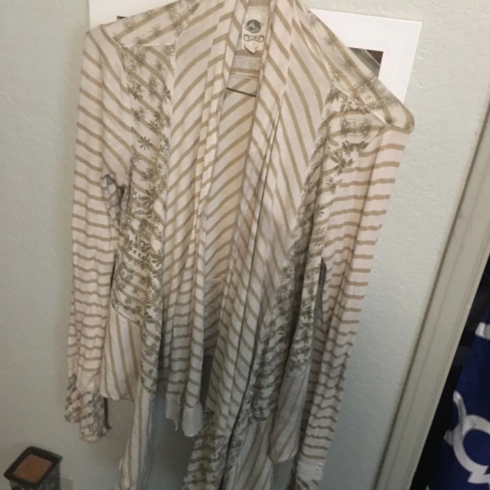 Beige cardigan